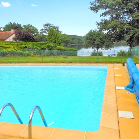 Chalet Charmant A Saint-Gerons Avec Piscine Partagee Bagian luar foto