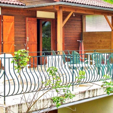 Chalet Charmant A Saint-Gerons Avec Piscine Partagee Bagian luar foto