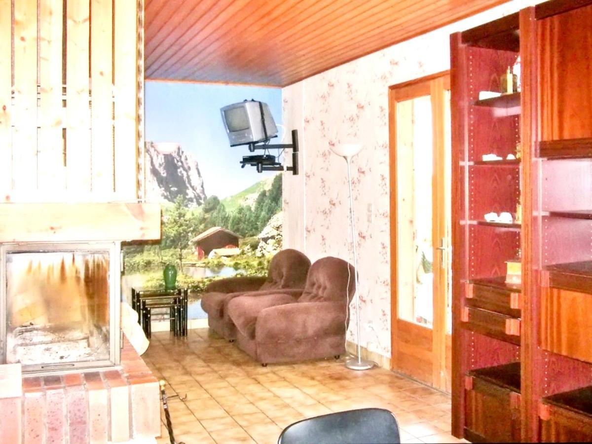 Chalet Charmant A Saint-Gerons Avec Piscine Partagee Bagian luar foto