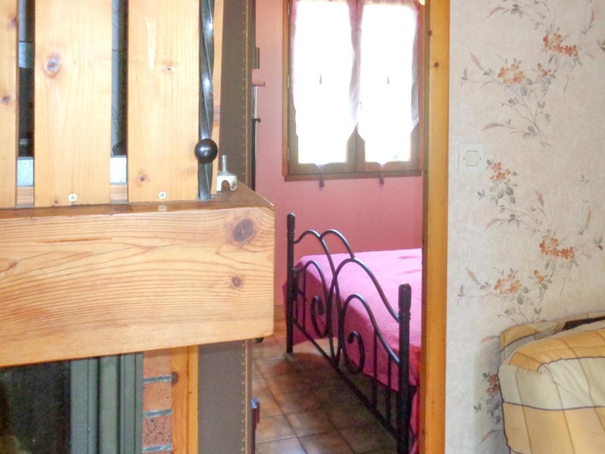 Chalet Charmant A Saint-Gerons Avec Piscine Partagee Bagian luar foto